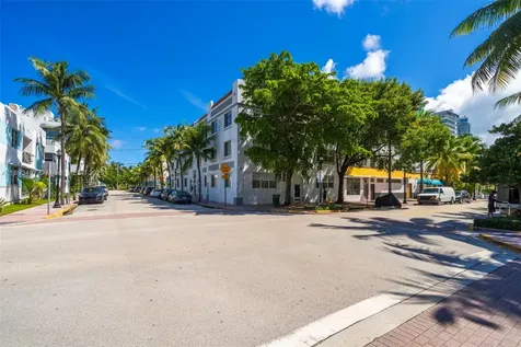 249 Collins Avenue Miami Beach FL 33139