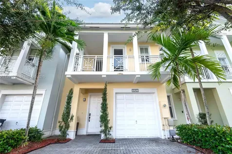 10742 NW 74th Lane Doral FL 33178