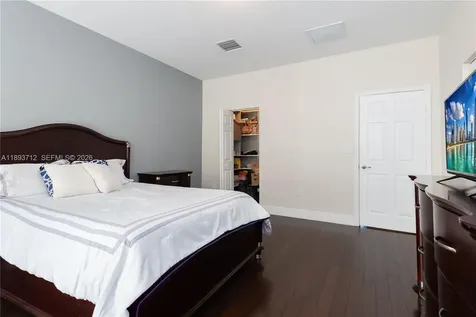 10742 NW 74th Lane Doral FL 33178