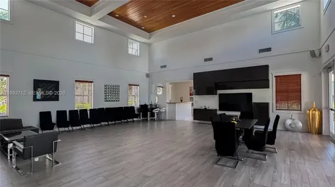 10742 NW 74th Lane Doral FL 33178