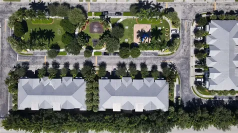 10742 NW 74th Lane Doral FL 33178