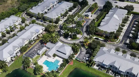 10742 NW 74th Lane Doral FL 33178
