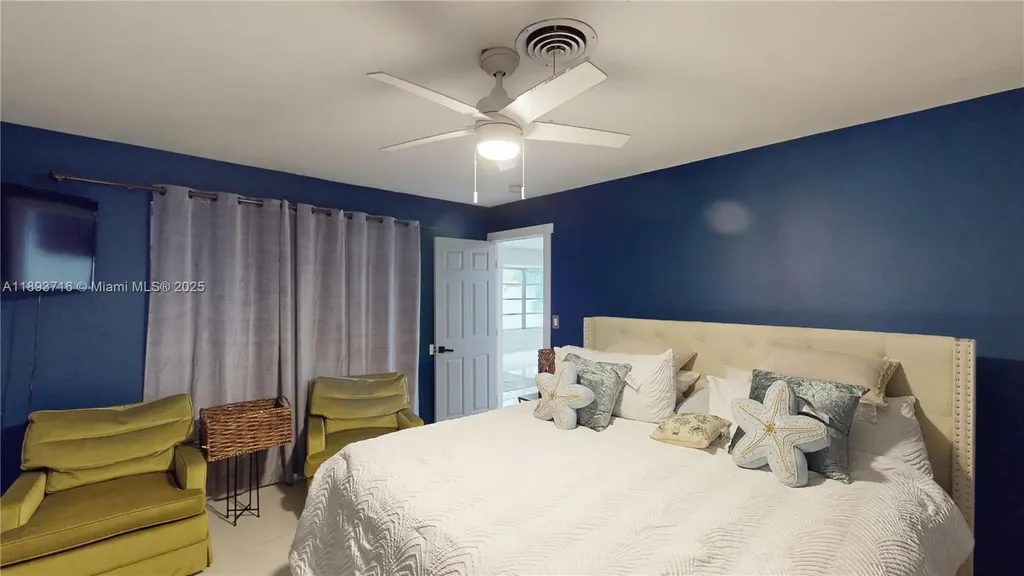 2121 NE 62nd Street Fort Lauderdale FL 33308