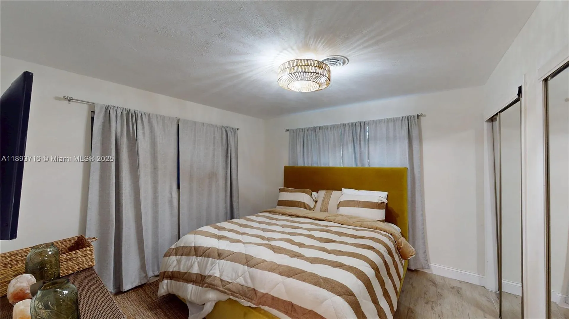 2121 NE 62nd Street Fort Lauderdale FL 33308