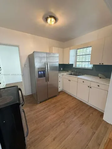 300 NW 13th Avenue Miami FL 33125