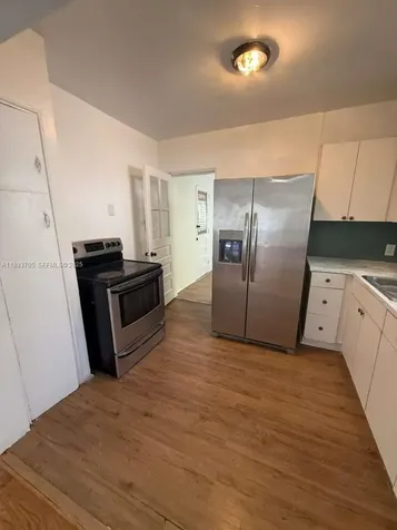 300 NW 13th Avenue Miami FL 33125
