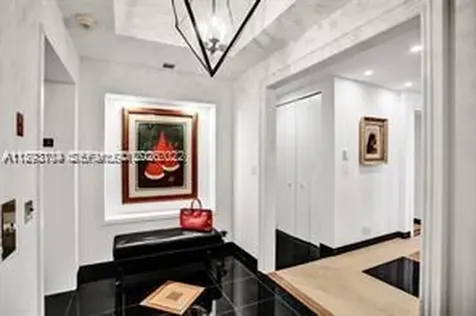 20165 NE 39th Place Aventura FL 33180