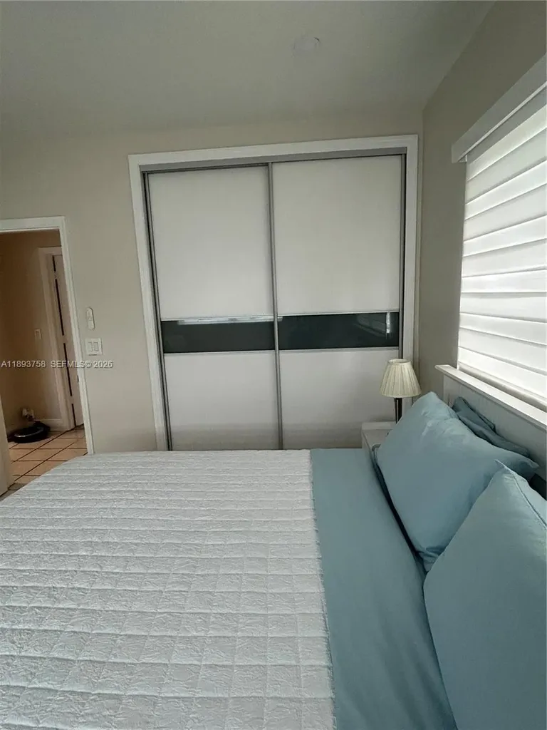 2200 S Ocean Drive Hollywood FL 33019