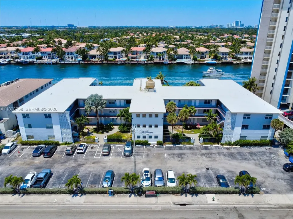 2200 S Ocean Drive Hollywood FL 33019