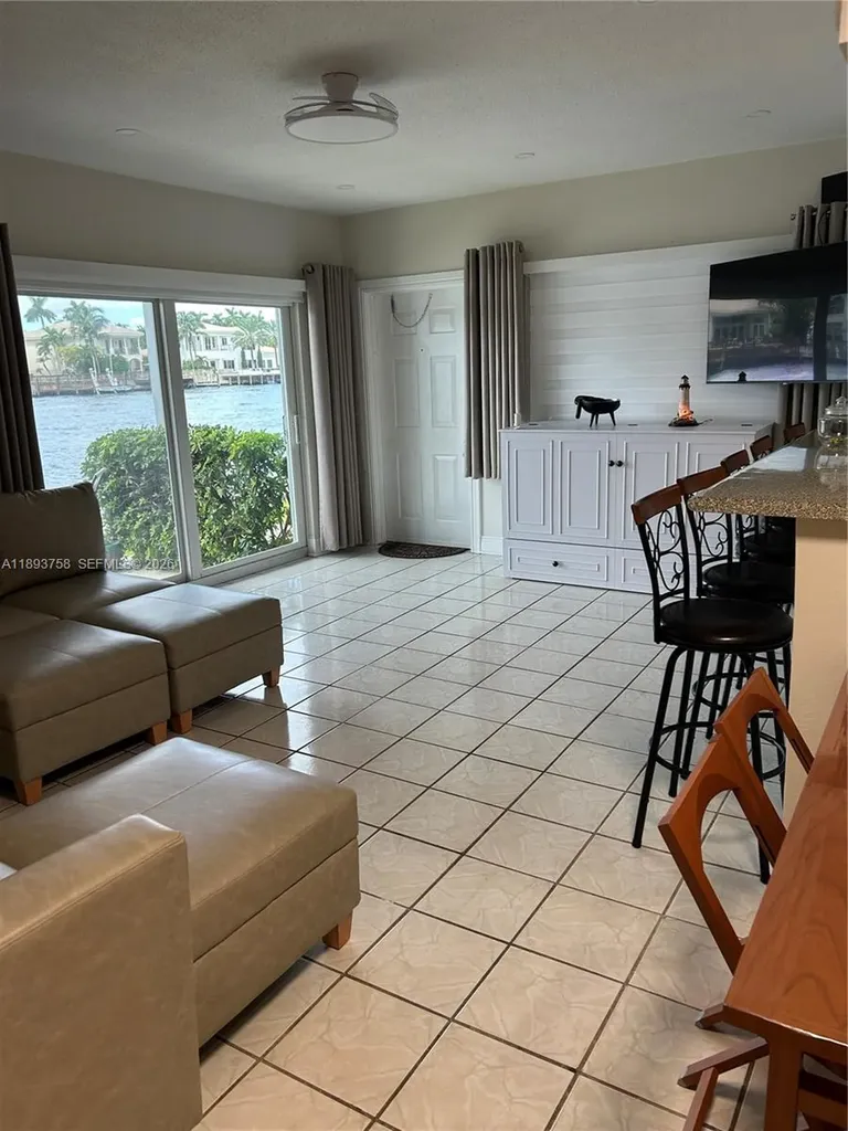 2200 S Ocean Drive Hollywood FL 33019