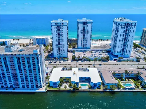 2200 S Ocean Drive Hollywood FL 33019