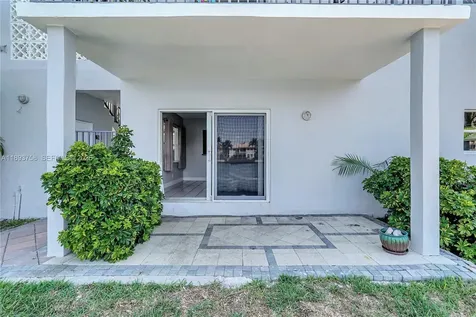 2200 S Ocean Drive Hollywood FL 33019