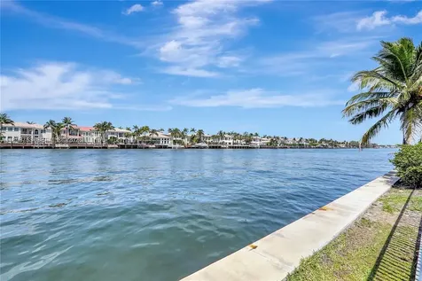 2200 S Ocean Drive Hollywood FL 33019