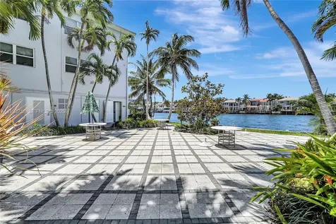 2200 S Ocean Drive Hollywood FL 33019
