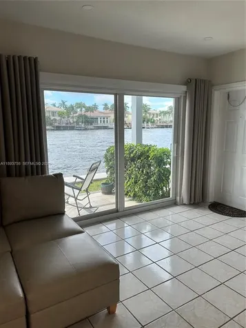 2200 S Ocean Drive Hollywood FL 33019