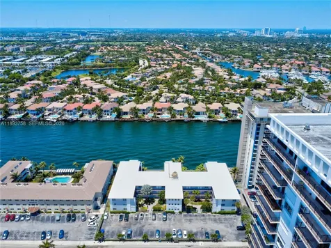 2200 S Ocean Drive Hollywood FL 33019