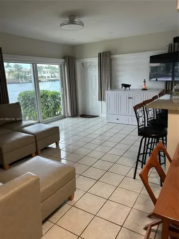 2200 S Ocean Drive Hollywood FL 33019