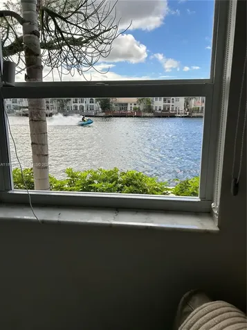 2200 S Ocean Drive Hollywood FL 33019