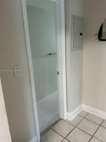 2200 S Ocean Drive Hollywood FL 33019