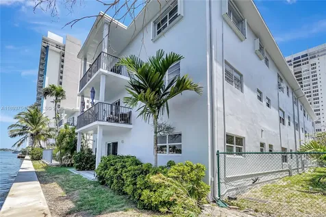 2200 S Ocean Drive Hollywood FL 33019