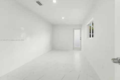 19320 NW 37th Avenue Miami Gardens FL 33056
