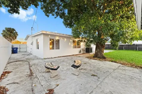 19320 NW 37th Avenue Miami Gardens FL 33056