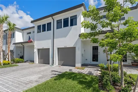 5025 SW 37th Street Pembroke Park FL 33023