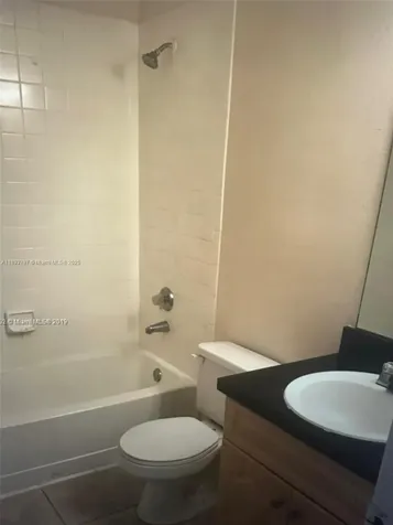9861 Nob Hill Court Sunrise FL 33351