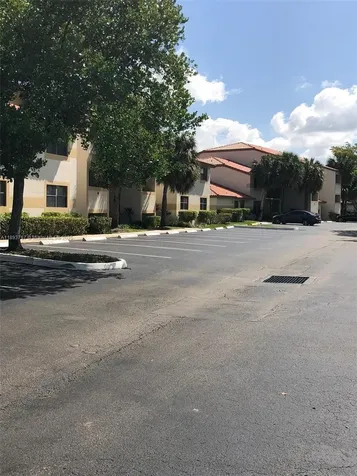 9861 Nob Hill Court Sunrise FL 33351