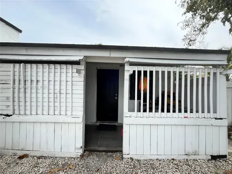 1102 NW 103rd Street Miami FL 33150