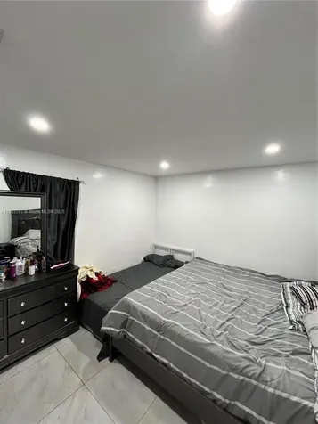 1102 NW 103rd Street Miami FL 33150