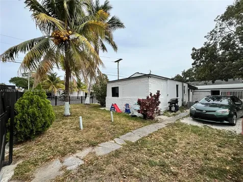 1102 NW 103rd Street Miami FL 33150