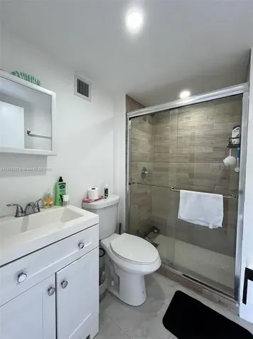 1102 NW 103rd Street Miami FL 33150