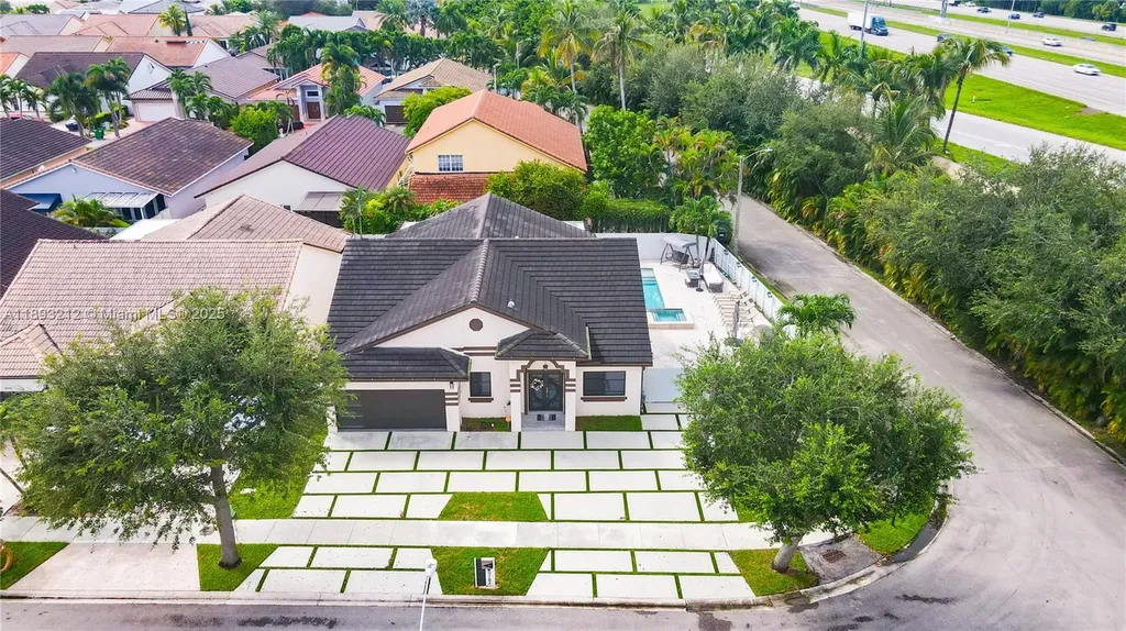 9182 NW 148th Street Miami Lakes FL 33018