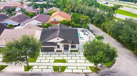 9182 NW 148th Street Miami Lakes FL 33018