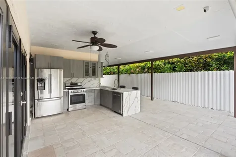 9182 NW 148th Street Miami Lakes FL 33018
