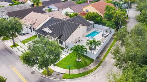 9182 NW 148th Street Miami Lakes FL 33018