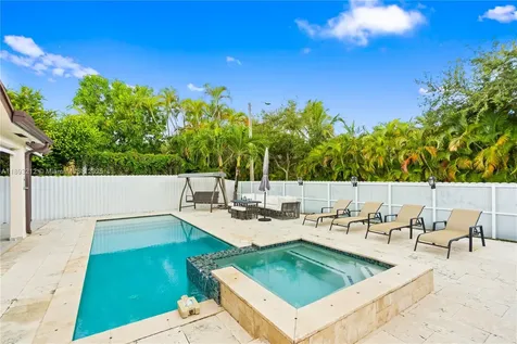 9182 NW 148th Street Miami Lakes FL 33018