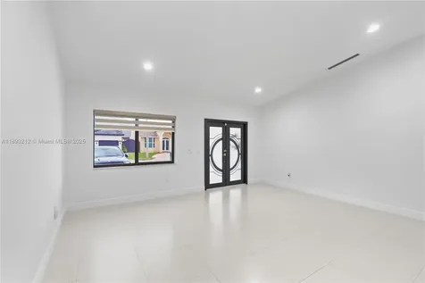 9182 NW 148th Street Miami Lakes FL 33018