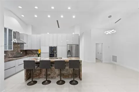 9182 NW 148th Street Miami Lakes FL 33018