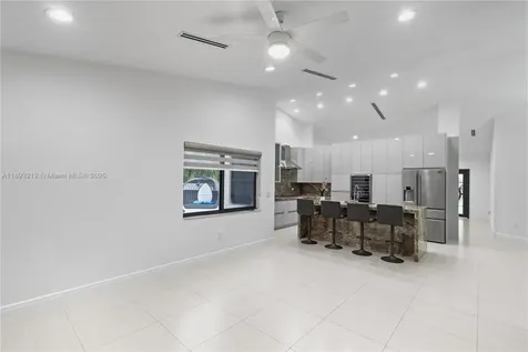 9182 NW 148th Street Miami Lakes FL 33018