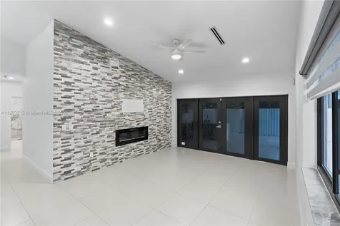 9182 NW 148th Street Miami Lakes FL 33018