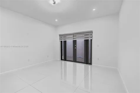 9182 NW 148th Street Miami Lakes FL 33018