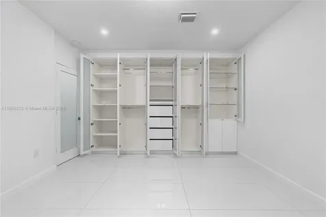 9182 NW 148th Street Miami Lakes FL 33018