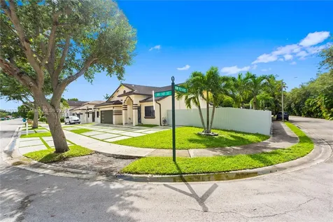 9182 NW 148th Street Miami Lakes FL 33018