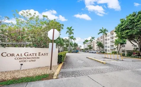 6960 Miami Gardens Drive Hialeah FL 33015