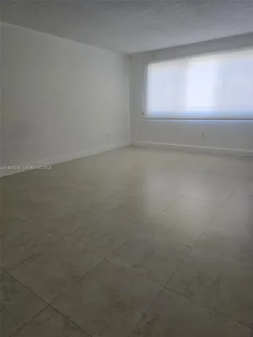 6960 Miami Gardens Drive Hialeah FL 33015