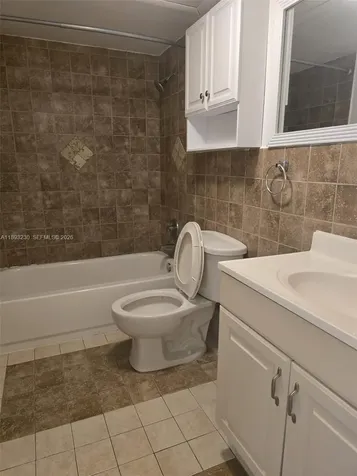 6960 Miami Gardens Drive Hialeah FL 33015