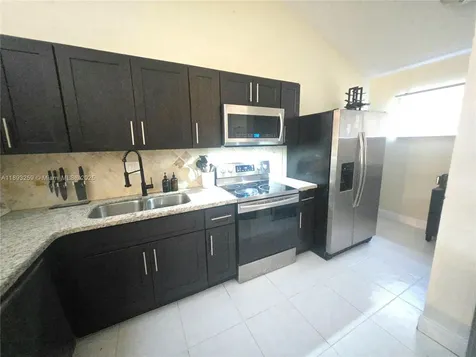 1757 NW 74th Avenue Plantation FL 33313