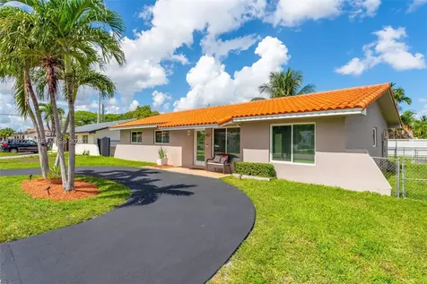 10121 SW 4th Street Miami FL 33174
